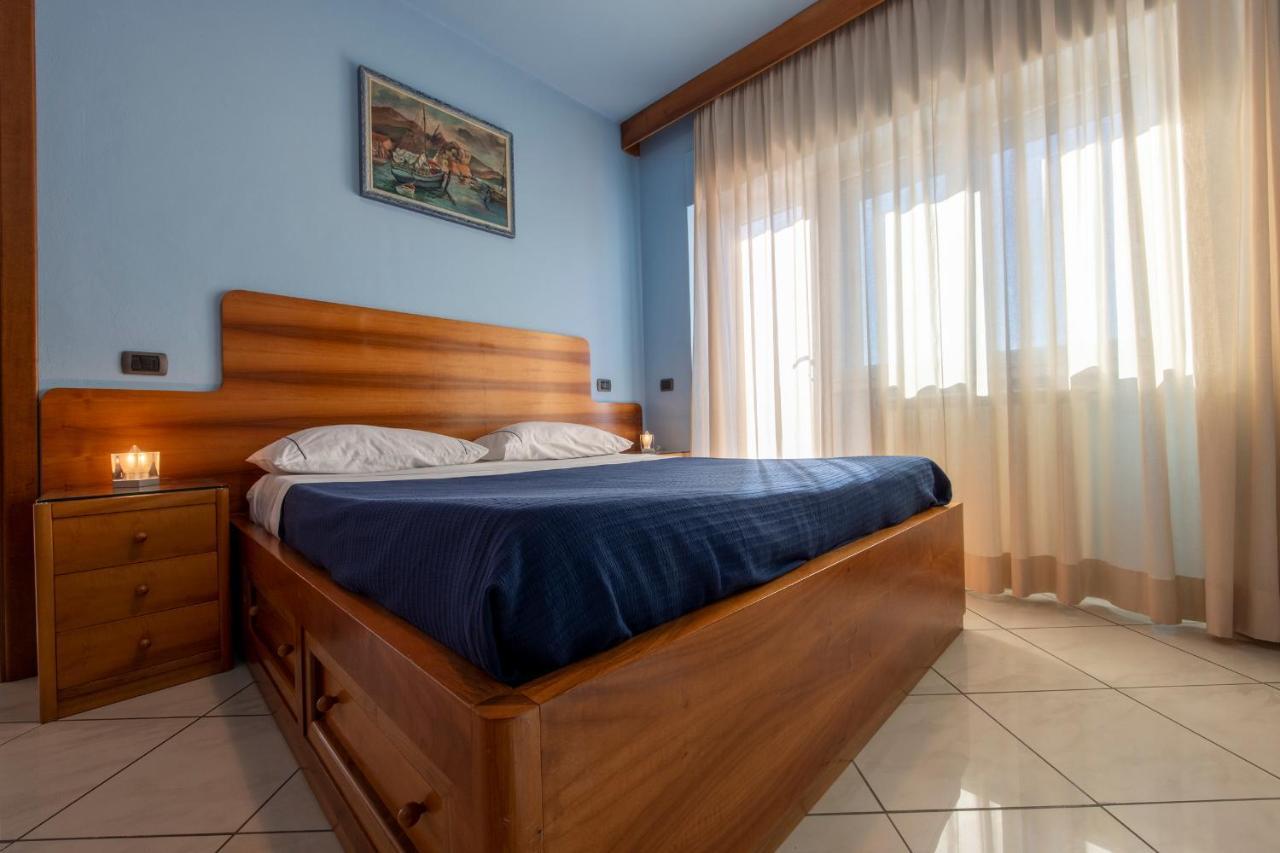 Dal Sandro B&B ปอร์โตแฟร์ราโย ภายนอก รูปภาพ