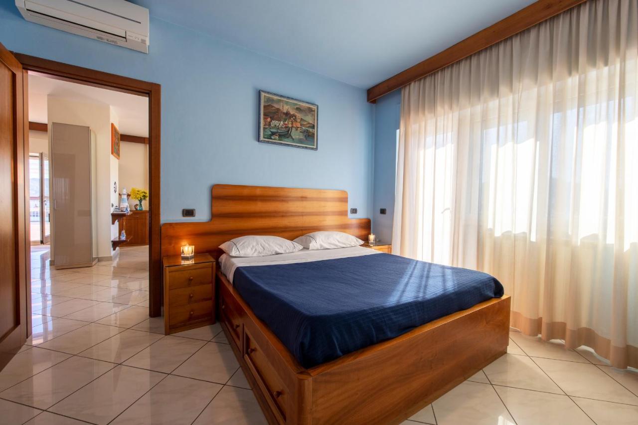 Dal Sandro B&B ปอร์โตแฟร์ราโย ภายนอก รูปภาพ
